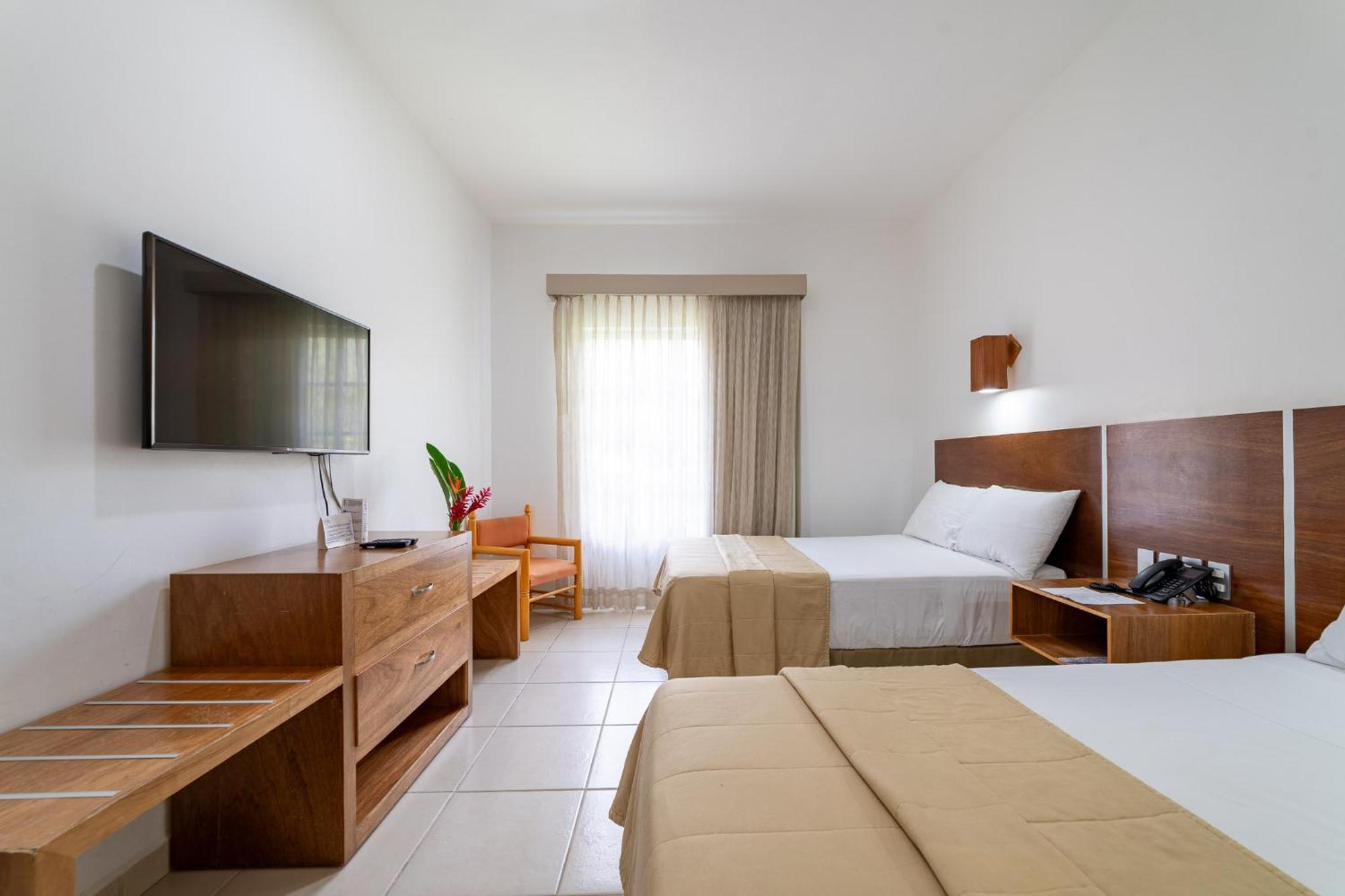 Hotel Castillo Huatulco & Beach Club سانتا كروز هواتولكو المظهر الخارجي الصورة