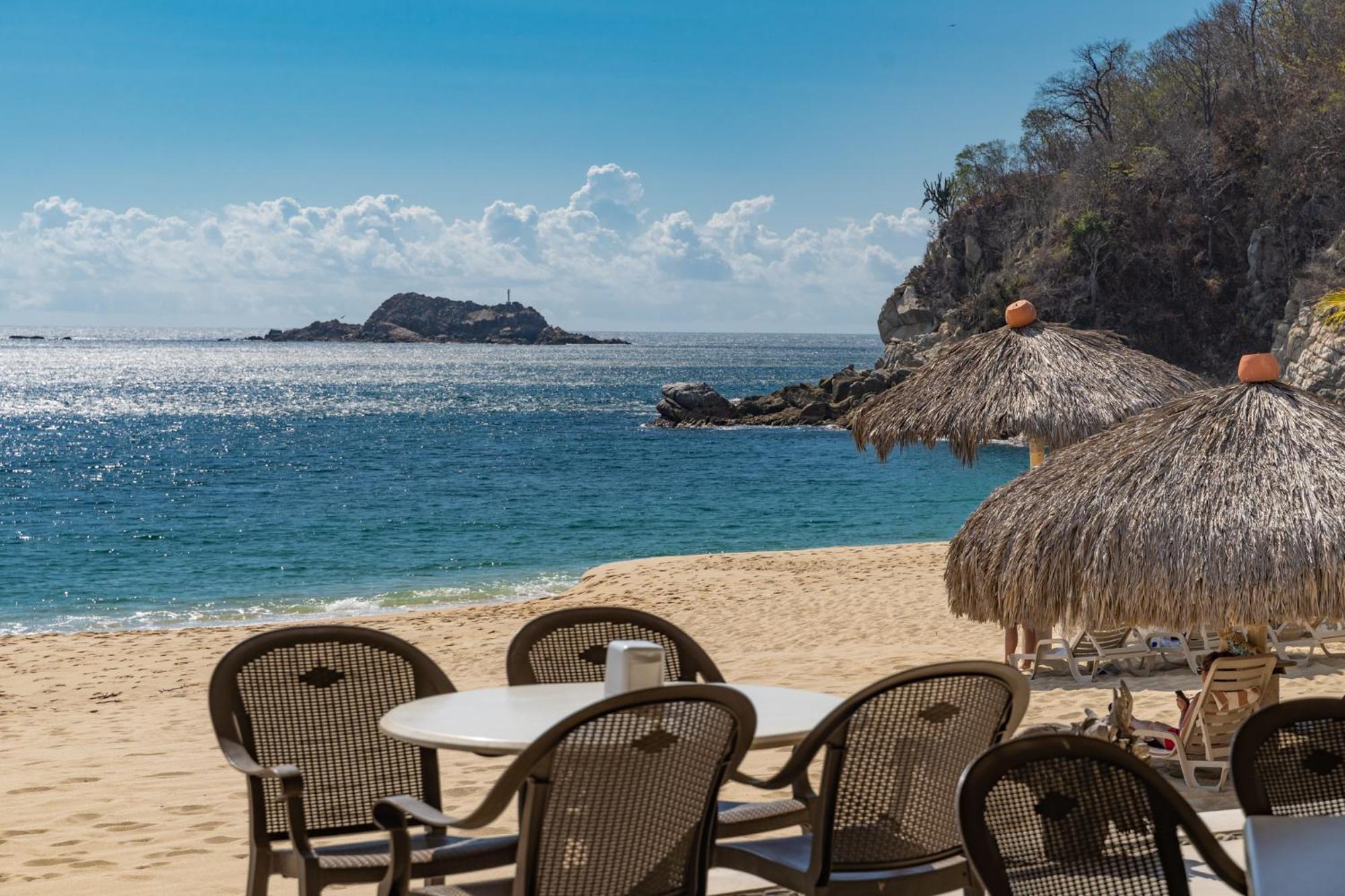 Hotel Castillo Huatulco & Beach Club سانتا كروز هواتولكو المظهر الخارجي الصورة