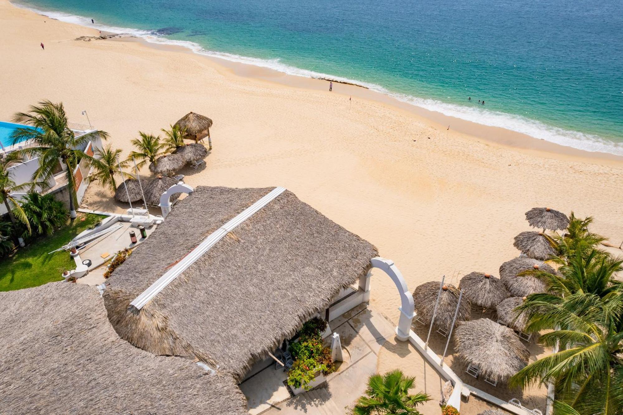 Hotel Castillo Huatulco & Beach Club سانتا كروز هواتولكو المظهر الخارجي الصورة